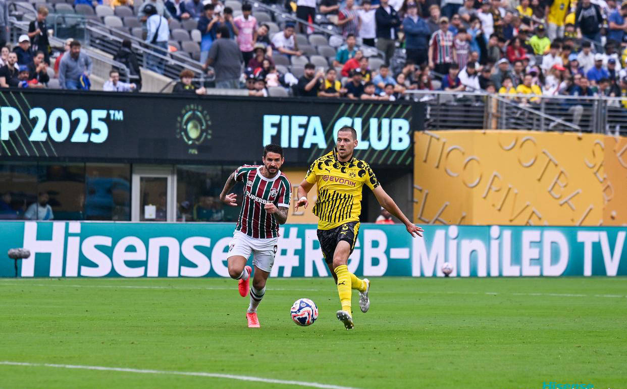 多特蒙德世俱杯首战平局惹怒球迷！范志毅杨晨看好王钰栋去德甲